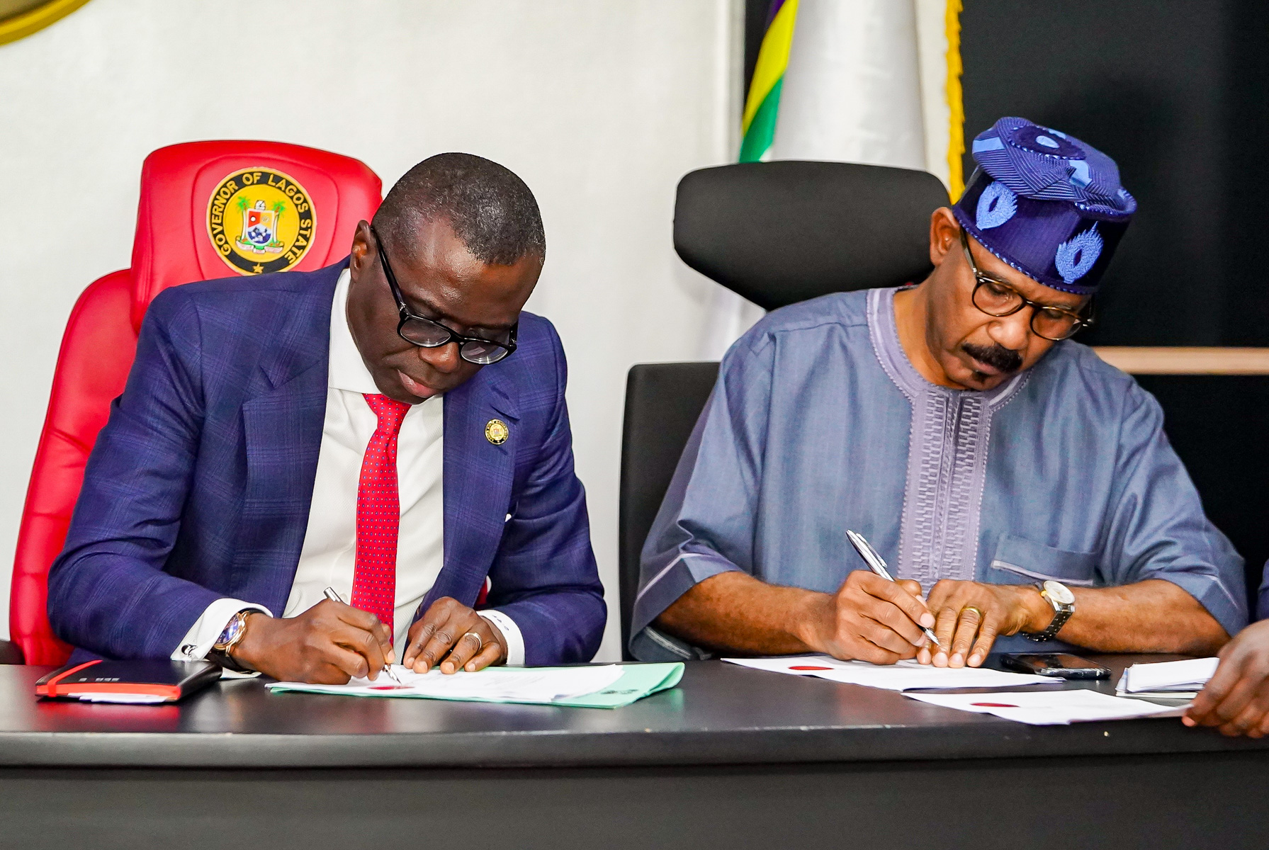 Waterways Control: Lagos, FG End 10 Years Dispute, Sign Agreement
